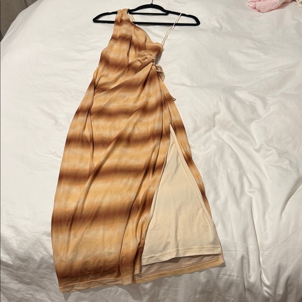 Chic One-Shoulder Midi Dress